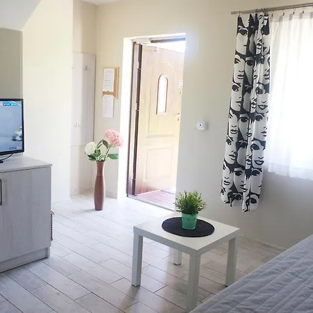 Wypoczynkowa Osada Blisko Morza Lodge Jastrzębia Góra