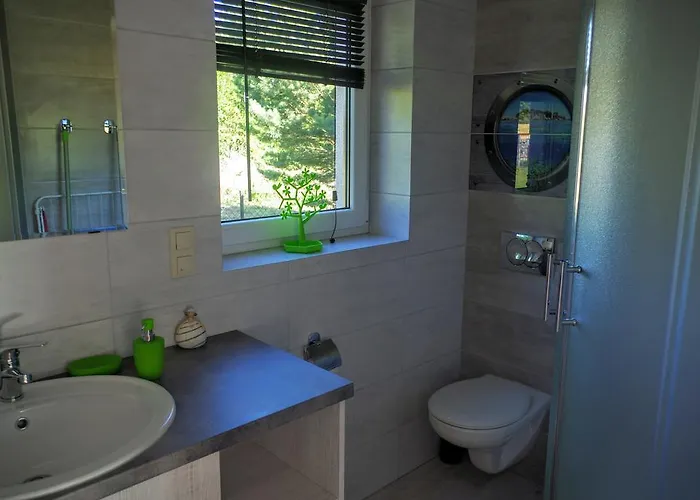 Wypoczynkowa Osada Blisko Morza Деревянный коттедж